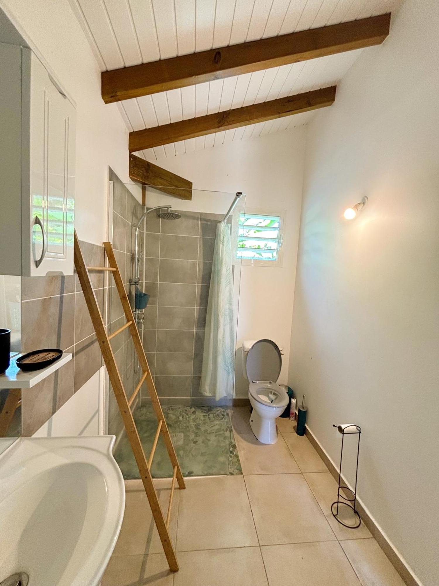 Bunghello Village Piscine & Spa Trois-Rivières Zewnętrze zdjęcie